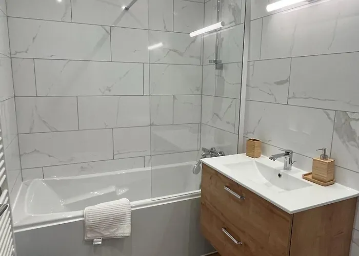 - Plume 公寓 康庞